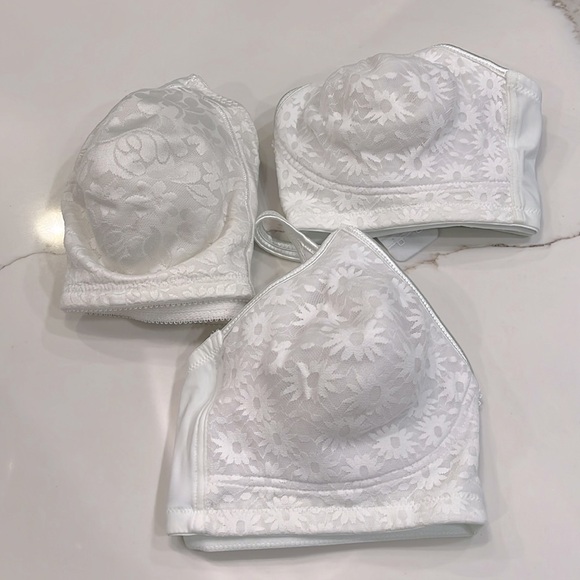 Warner’s & Bali Other - Warner’s & Bali Bras. Set of 3 White never worn. 40C beautiful lace over cup.